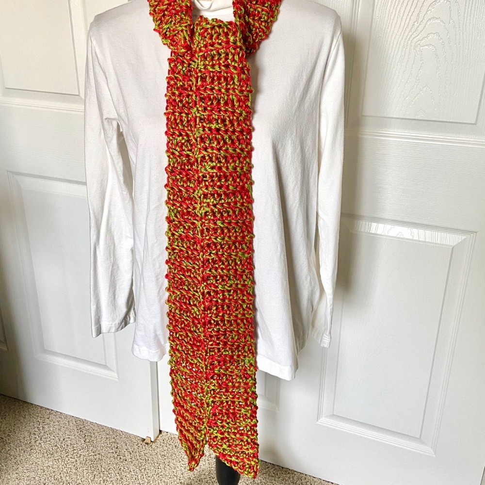 SCARF 🧣 Hand Crocheted 🧶 Red/Spring Green Sparkle-NEW ❤️💚 - Picture 3 of 8